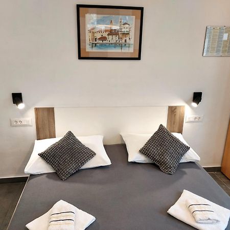 Apartment "Duma" Трогир Экстерьер фото